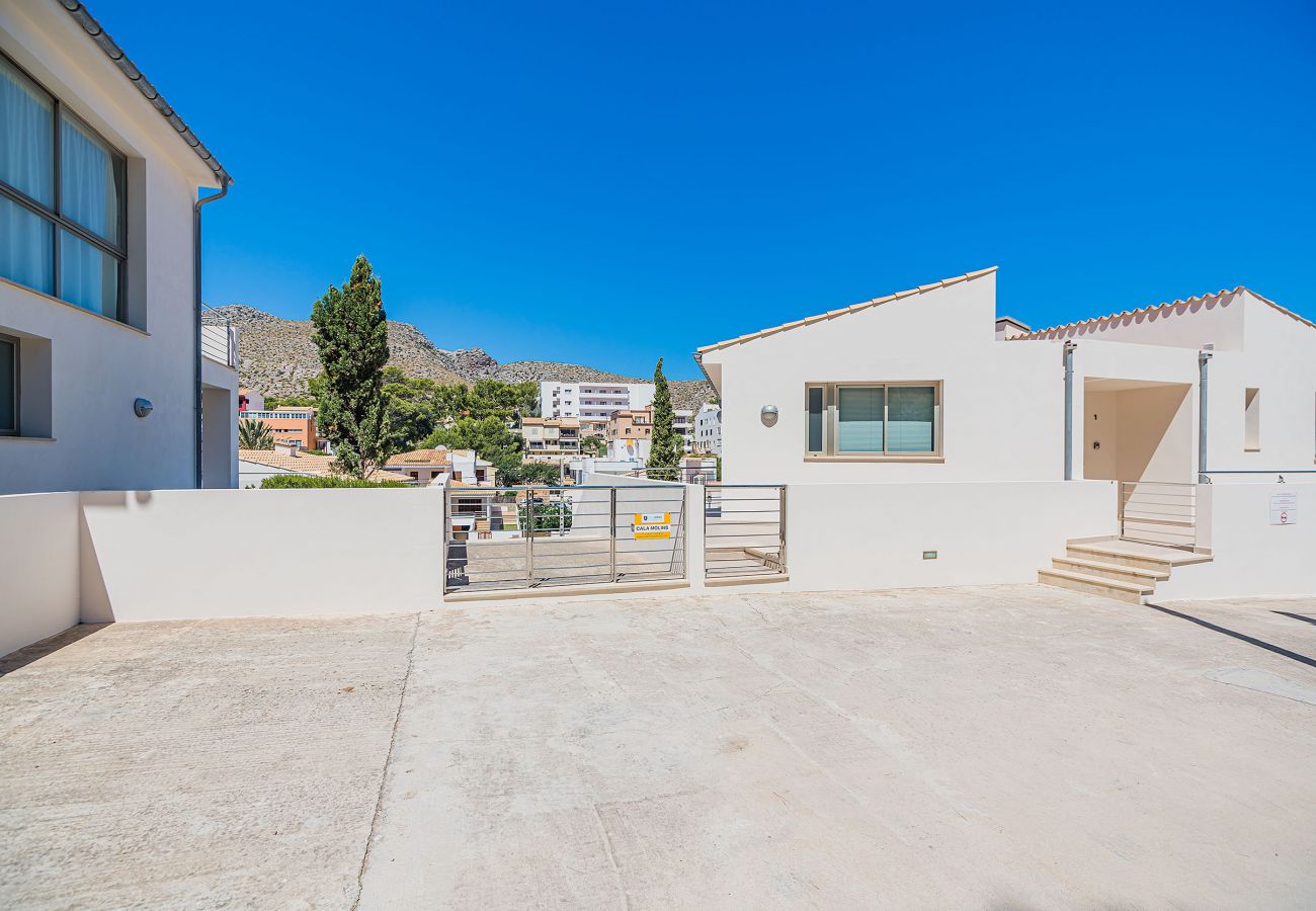 Chalet in Cala Sant Vicenç - MOLINS 1  ref. CS01