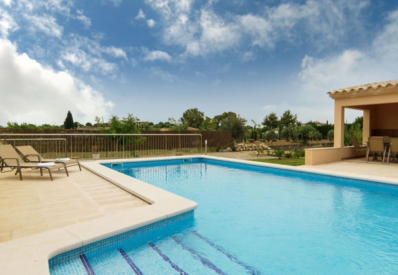 Finca in Lloseta - CARRUSSILLO  Ref. VP49