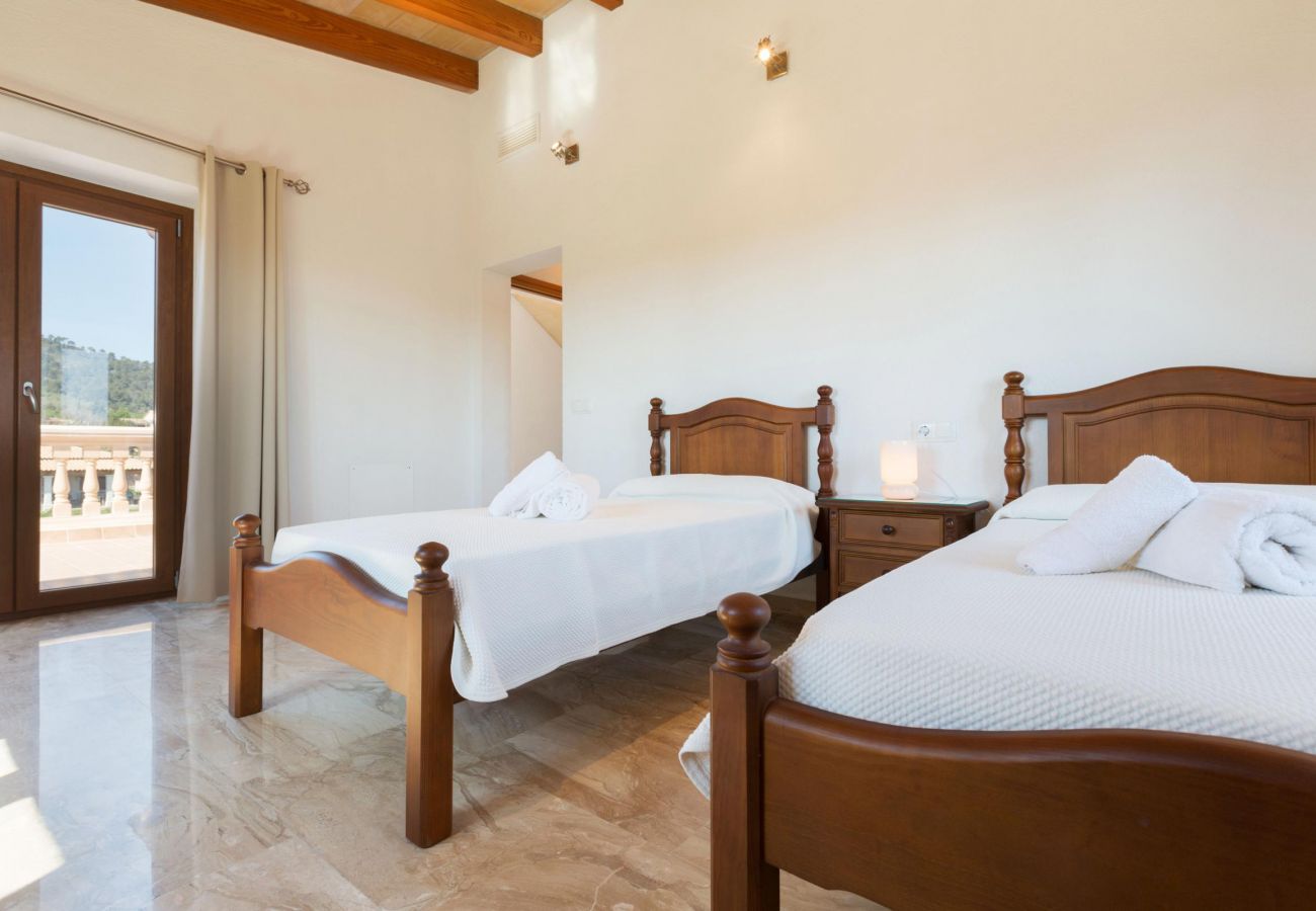 Finca in Lloseta - CARRUSSILLO  Ref. VP49