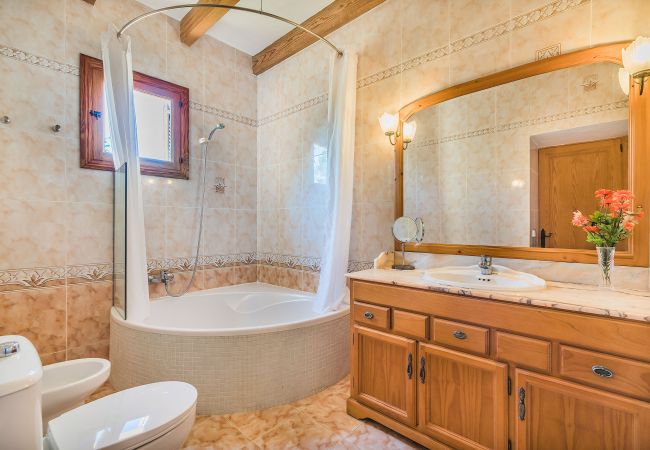 Villa in Pollensa / Pollença - BLANCO  Ref. VP08 Villa in Pollensa / Pollença - BLANCO  Ref. VP08