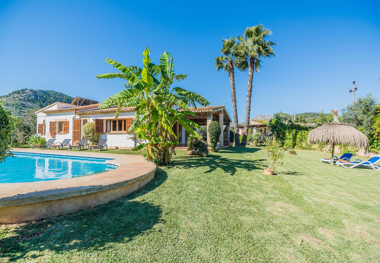 Villa in Pollensa / Pollença - BLANCO  Ref. VP08