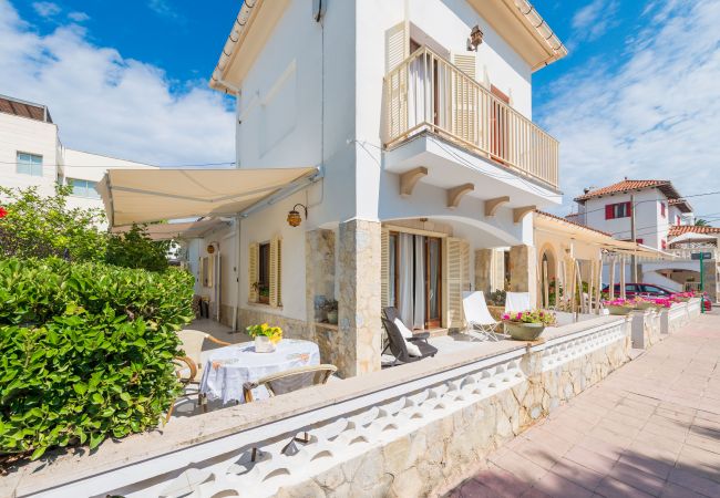 Villa in Port de Pollença - C072 Hibiscus by Mallorca Villa Selection Villa in Port de Pollença - C072 Hibiscus by Mallorca Villa Selection