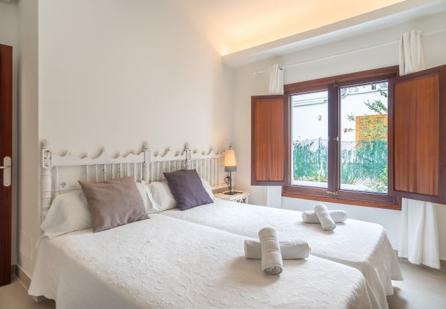 Villa in Port de Pollença - C072 Hibiscus by Mallorca Villa Selection Villa in Port de Pollença - C072 Hibiscus by Mallorca Villa Selection