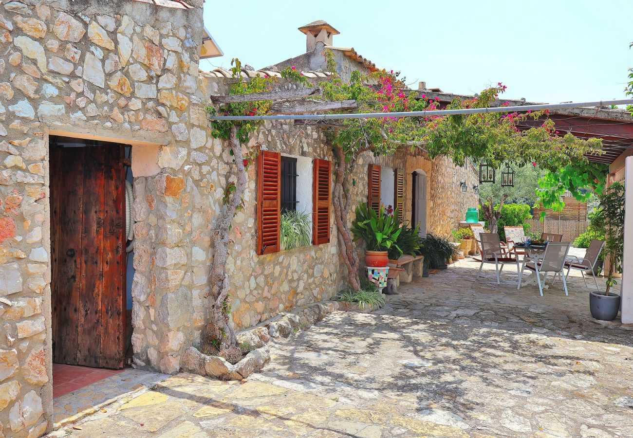 Villa in Campanet - Finca Caselles de Baix 102 by Mallorca Charme