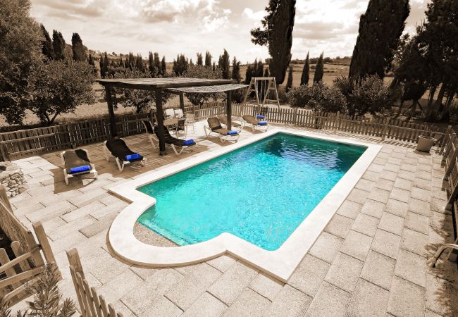 Ab 100€ pro Tag können Sie Ihre Villa auf Mallorca mieten Ab 100€ pro Tag können Sie Ihre Villa auf Mallorca mieten