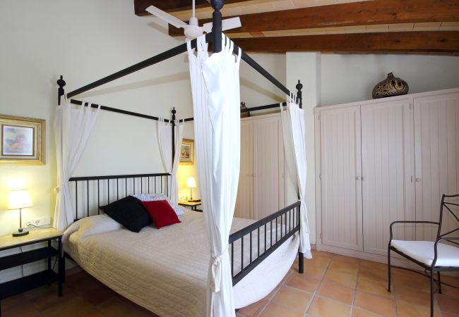 Ab 100€ pro Tag können Sie Ihre Villa auf Mallorca mieten Ab 100€ pro Tag können Sie Ihre Villa auf Mallorca mieten