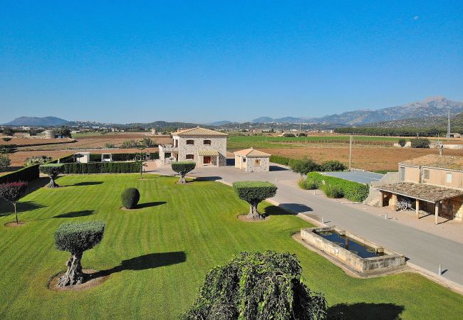 Finca in Sa Pobla - 140 Villa Son Ferragut VT/2073  by Mallorca Charm Finca in Sa Pobla - 140 Villa Son Ferragut VT/2073  by Mallorca Charm