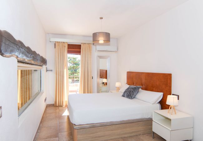 Finca in Sa Pobla - 140 Villa Son Ferragut VT/2073  by Mallorca Charm Finca in Sa Pobla - 140 Villa Son Ferragut VT/2073  by Mallorca Charm