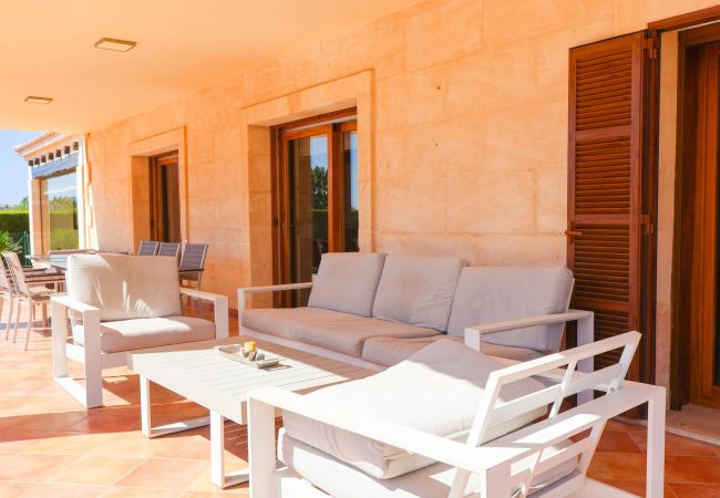 Finca in Sa Pobla - 140 Villa Son Ferragut VT/2073  by Mallorca Charm Finca in Sa Pobla - 140 Villa Son Ferragut VT/2073  by Mallorca Charm