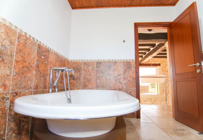 Finca in Sa Pobla - 140 Villa Son Ferragut VT/2073  by Mallorca Charm Finca in Sa Pobla - 140 Villa Son Ferragut VT/2073  by Mallorca Charm