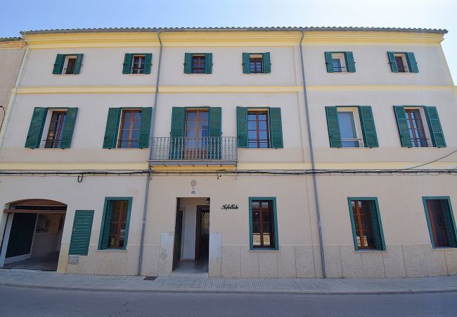 Stadthaus in Llubi Mallorca für große Gruppen