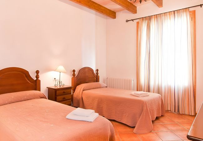 Finca in Campos - 404 Finca Can Mates Nou VT 1720 by Mallorca Char Finca in Campos - 404 Finca Can Mates Nou VT 1720 by Mallorca Char