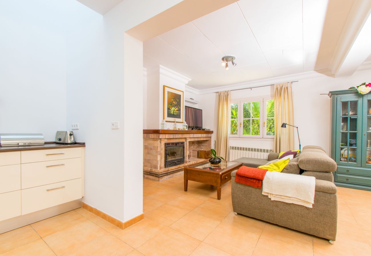 Villa in Alcudia - E084 Nico Playa by Mallorca Villa Selection