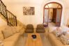 Ferienhaus in Sa Pobla - Villa Ca na Marrona - Sunset Villa Campanile Ferienhaus in Sa Pobla - Villa Ca na Marrona - Sunset Villa Campanile