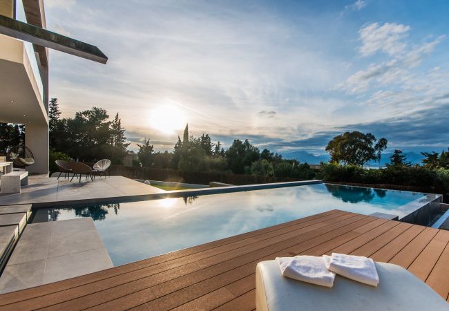 Villa in Alcudia - Sunset Villa O2