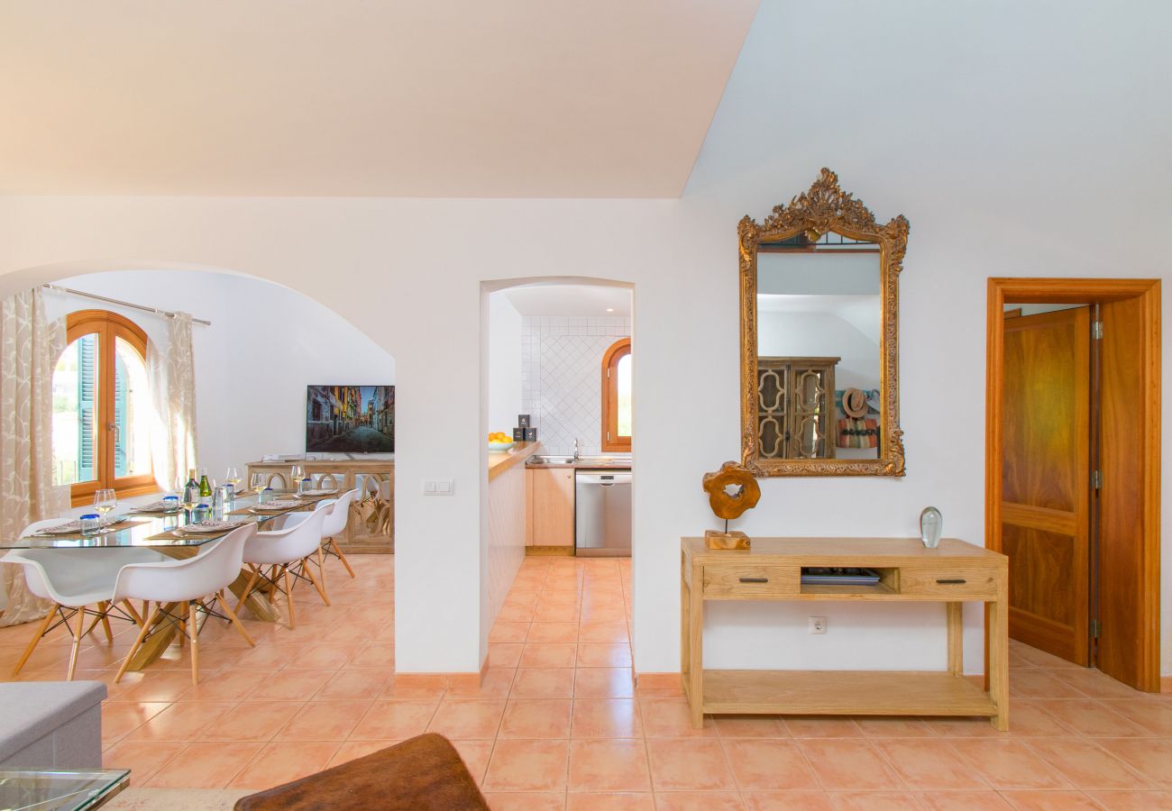 Stadthaus in Cala Romantica - E241 Casa Alegria by Mallorca Villa Selection