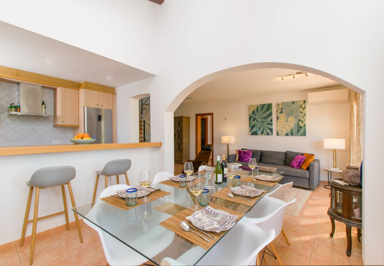 Stadthaus in Cala Romantica - E241 Casa Alegria by Mallorca Villa Selection