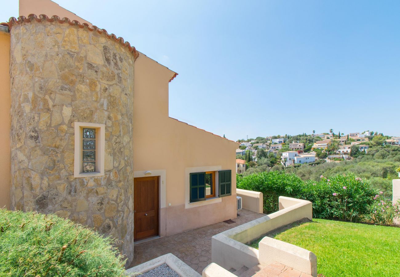 Stadthaus in Cala Romantica - E241 Casa Alegria by Mallorca Villa Selection