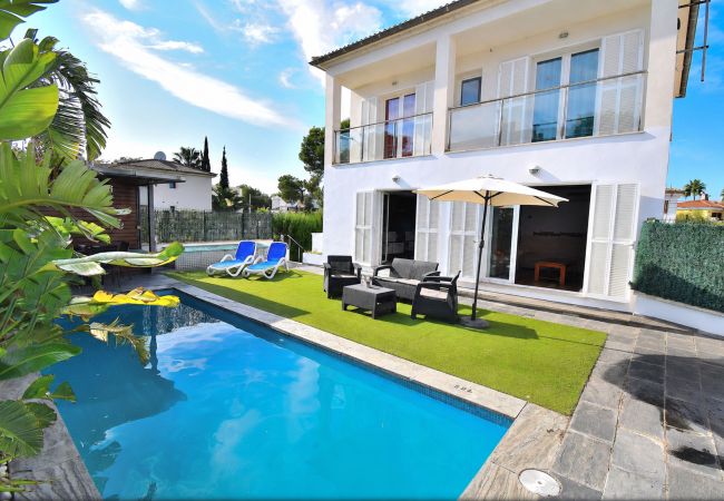  in Playa de Muro - 107 Villa Siulador ETV/4717 by Mallorca Charme