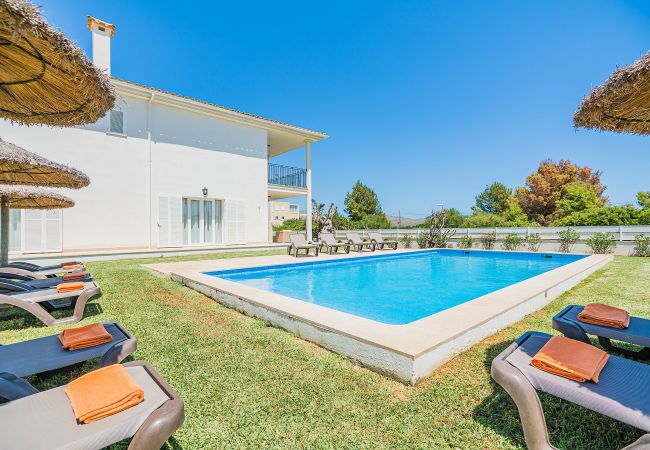 Villa in Port de Pollença - VILLA QUIROS 2  Ref: PP30 Villa in Port de Pollença - VILLA QUIROS 2  Ref: PP30