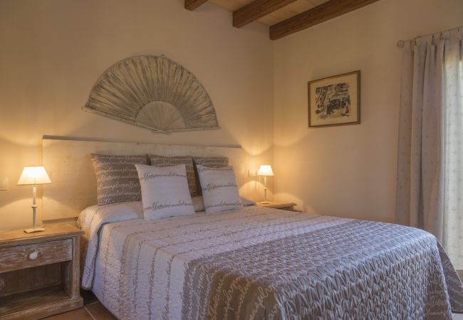 Ferienhaus in Muro - YourHouse Es Moyà des Pins, chalet with views to S