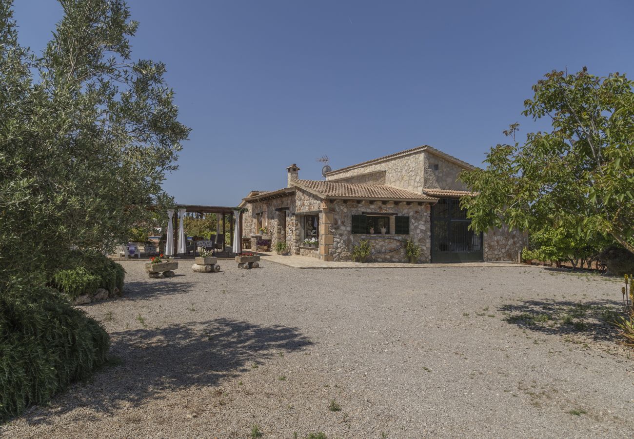 Ferienhaus in Muro - YourHouse Es Moyà des Pins, chalet with views to S