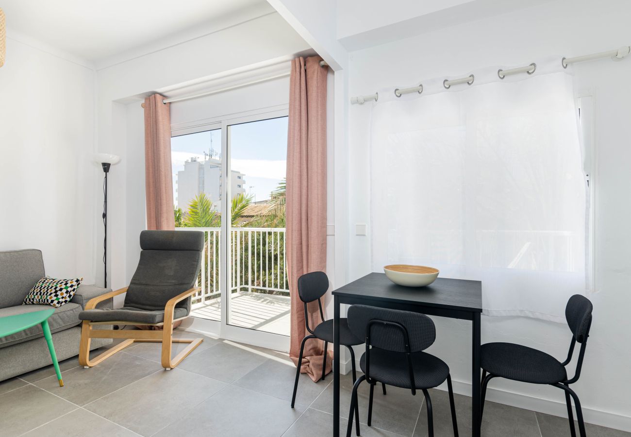 Ferienwohnung in Can Picafort - YourHouse apartment Monges con balcón