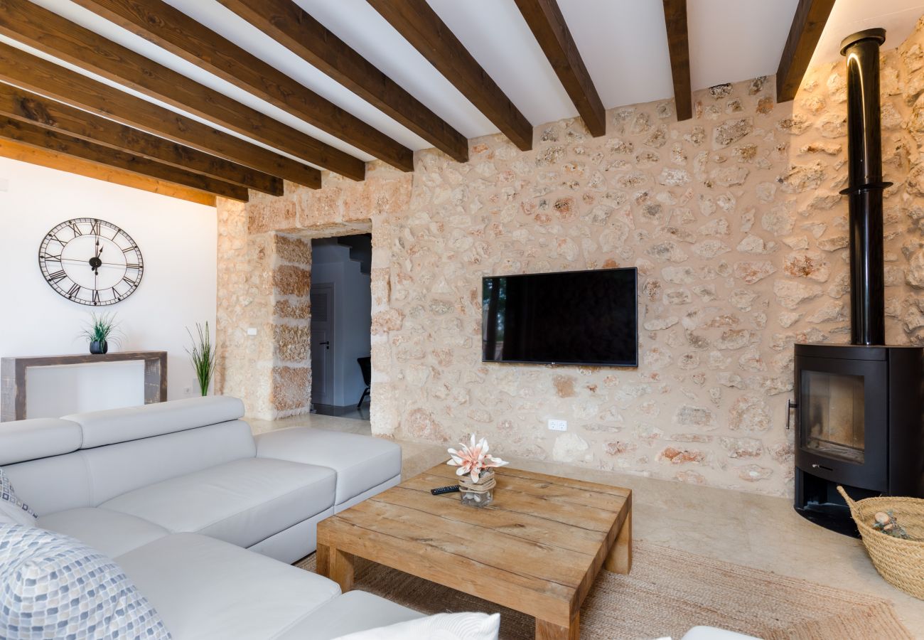 Landhaus in Sant Llorenç Des Cardassar - YourHouse Sa Riba