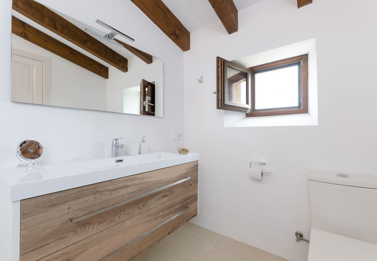 Landhaus in Sant Llorenç Des Cardassar - YourHouse Sa Riba