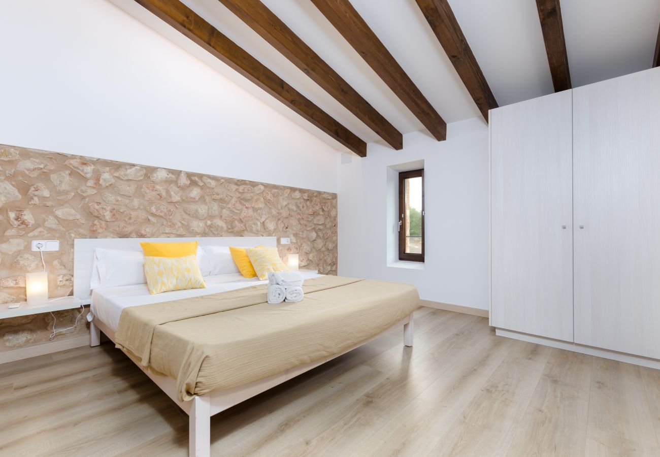 Landhaus in Sant Llorenç Des Cardassar - YourHouse Sa Riba