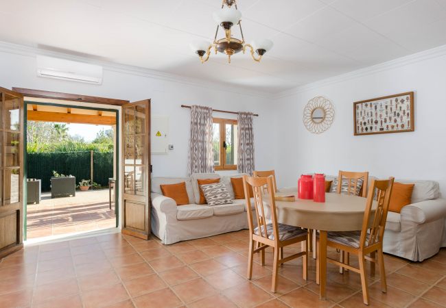 Villa in Binissalem - YourHouse La Suerte Villa in Binissalem - YourHouse La Suerte