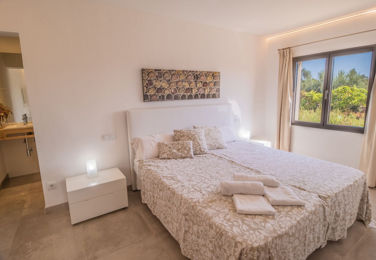 Finca in Cala Romantica - C363 Can Llorenc by Mallorca Villa Selection