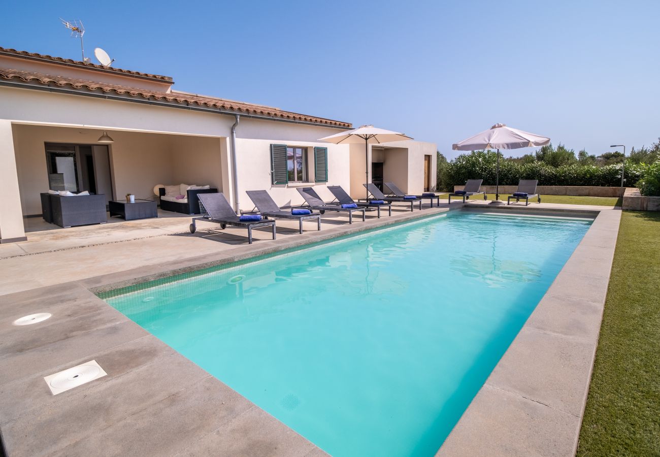 Finca in Cala Romantica - C363 Can Llorenc by Mallorca Villa Selection