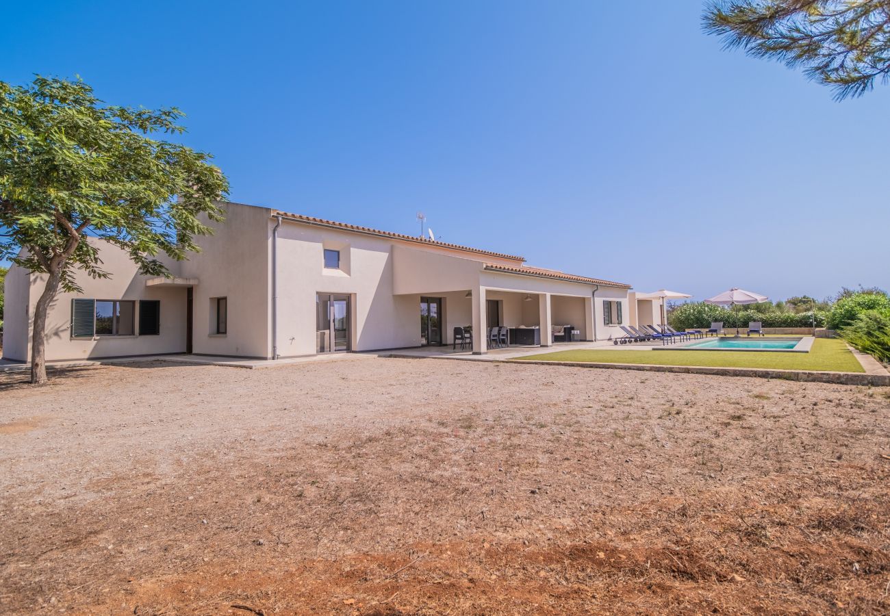 Finca in Cala Romantica - C363 Can Llorenc by Mallorca Villa Selection