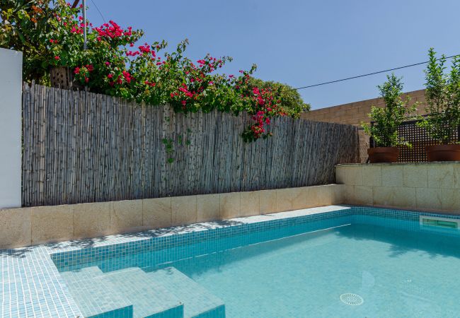 Ferienhaus in Llubi - YourHouse Casa Llubi modern villa with pool