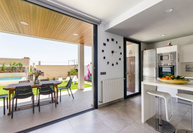 Ferienhaus in Llubi - YourHouse Casa Llubi modern villa with pool Ferienhaus in Llubi - YourHouse Casa Llubi modern villa with pool