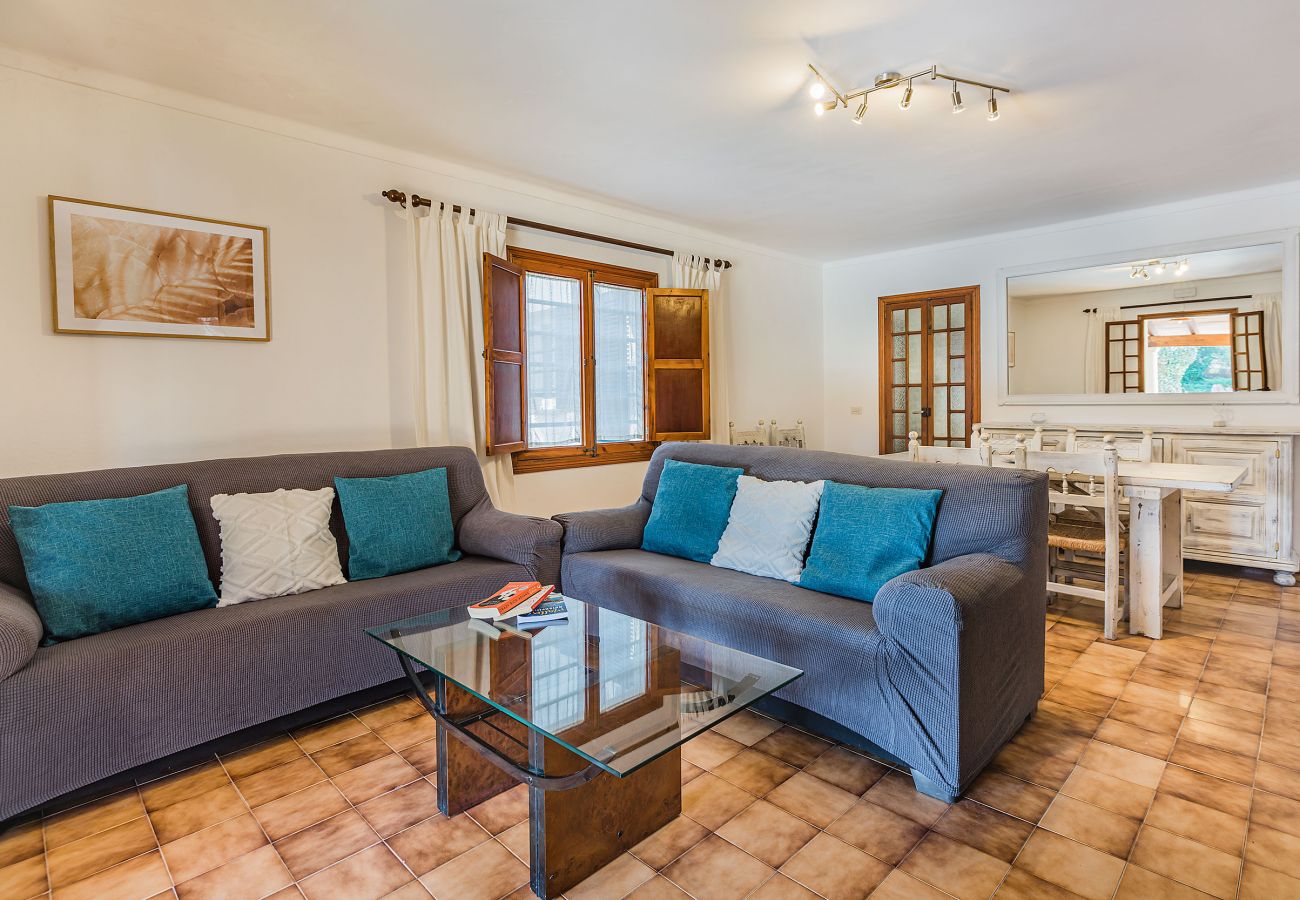 Villa in Pollensa / Pollença - CANAVES  Ref. VP15