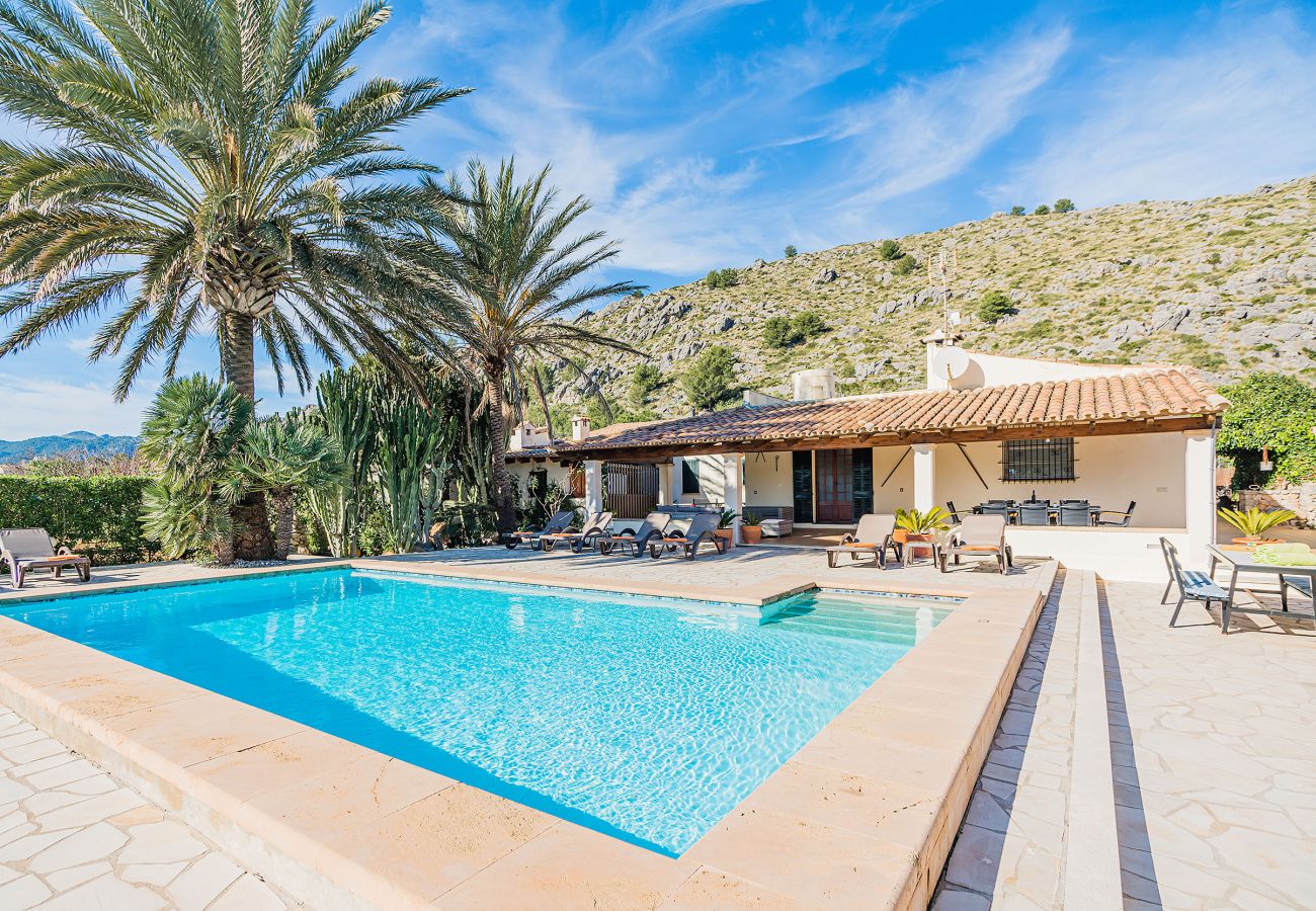 Villa in Pollensa / Pollença - CANAVES  Ref. VP15