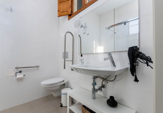 Ferienhaus in Llubi - YourHouse Can Bombarda Ferienhaus in Llubi - YourHouse Can Bombarda