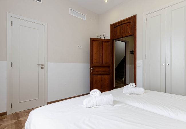 Ferienhaus in Llubi - YourHouse Can Bombarda Ferienhaus in Llubi - YourHouse Can Bombarda