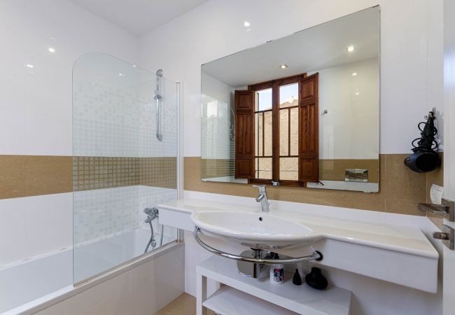 Ferienhaus in Llubi - YourHouse Can Bombarda Ferienhaus in Llubi - YourHouse Can Bombarda