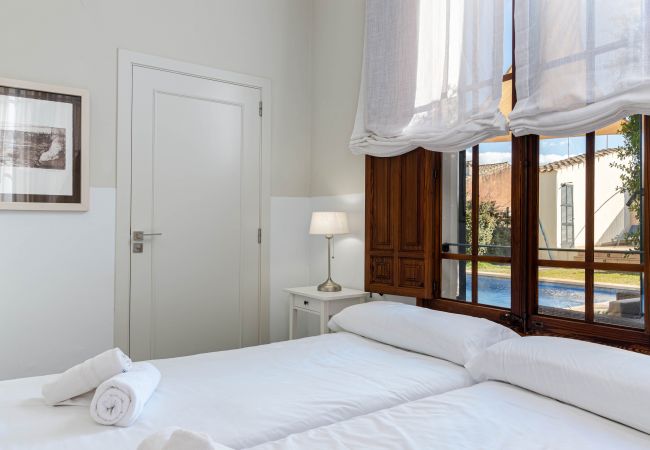 Ferienhaus in Llubi - YourHouse Can Bombarda Ferienhaus in Llubi - YourHouse Can Bombarda