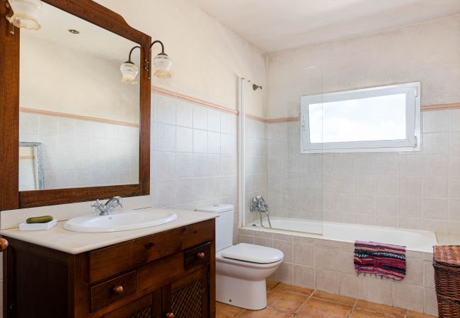 Ferienhaus in Maria de la salut - YourHouse Cas Forner Ferienhaus in Maria de la salut - YourHouse Cas Forner