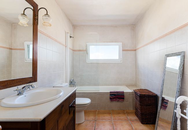 Ferienhaus in Maria de la salut - YourHouse Cas Forner Ferienhaus in Maria de la salut - YourHouse Cas Forner
