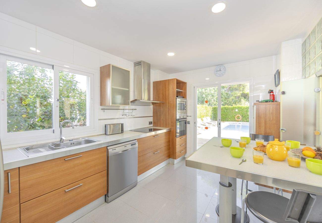 Chalet in Puerto de Alcudia - M411 Massanet by Mallorca Villa Selection