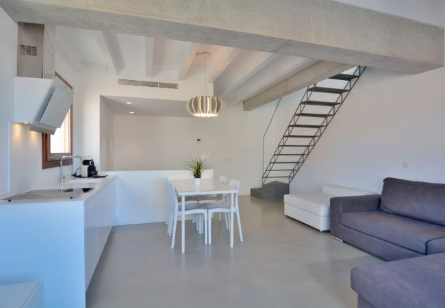 Ferienwohnung in Palma de Mallorca - Lonja Suites 4 white