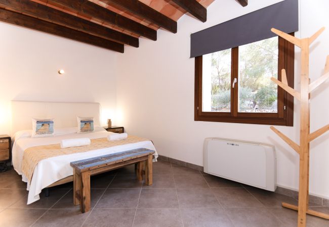 Villa in Sineu - Villa Can Caluix 268  by Mallorca Charme