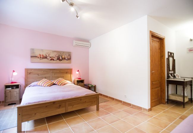 Villa in Arta - YourHouse Sa Vinyeta Vinedo Villa in Arta - YourHouse Sa Vinyeta Vinedo