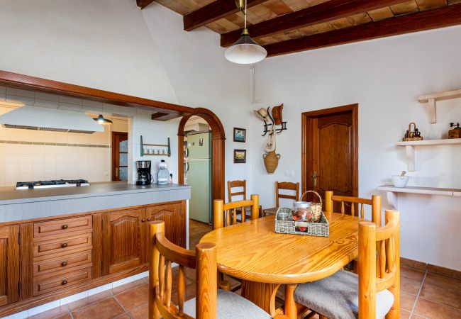 Villa in Ariany - YourHouse Son Bachs Villa in Ariany - YourHouse Son Bachs