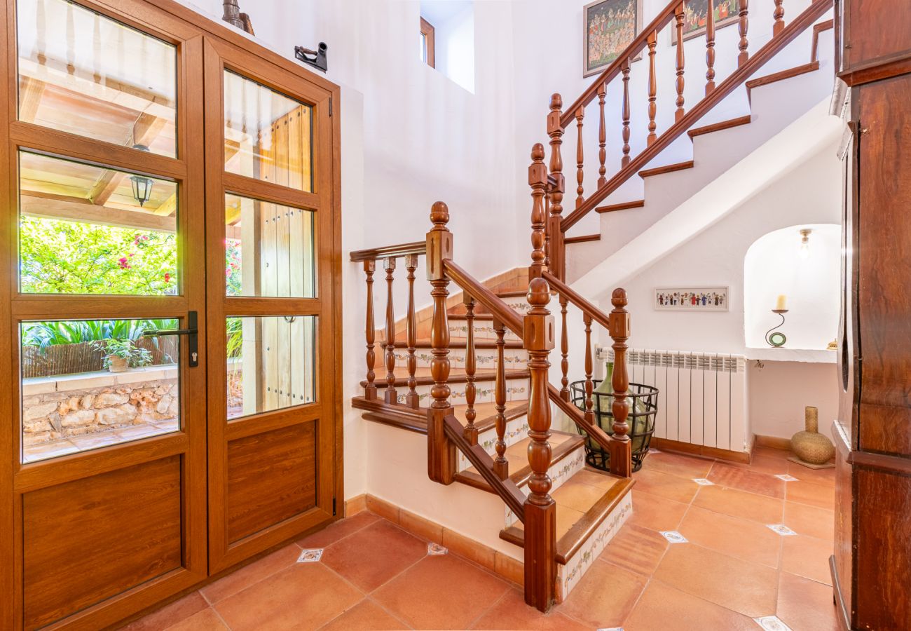 Finca in Cas Concos - Finca Can Quadrat by Mallorca House Rent